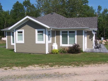 3 Bedroom Cottage on North Bay Beach